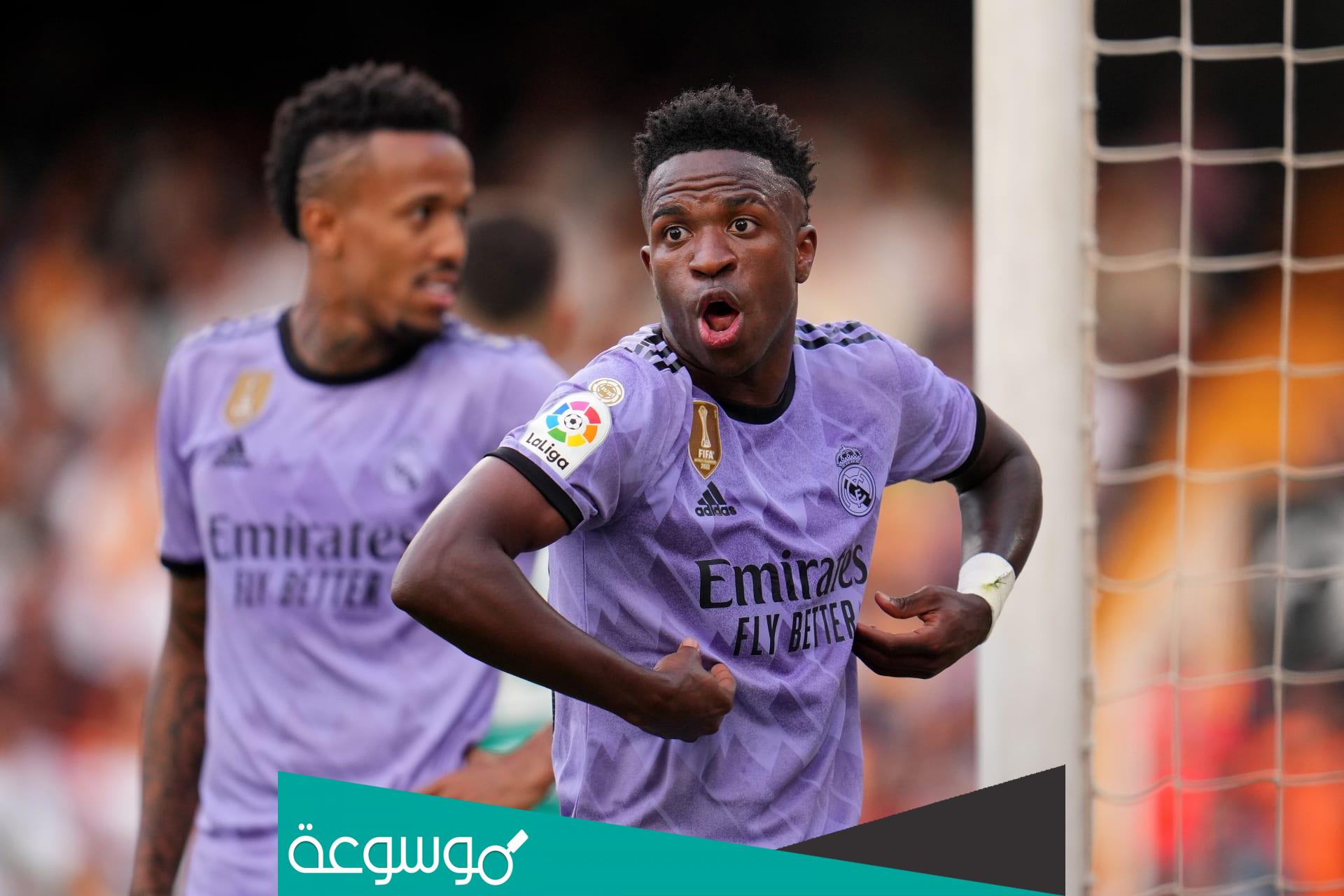 ديانة فينيسيوس جونيور ويكيبيديا